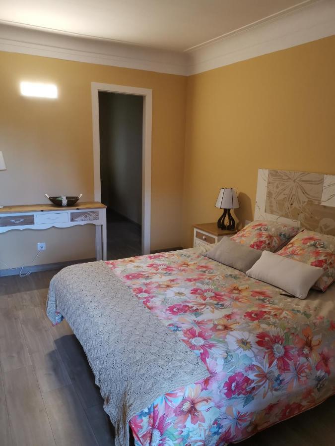 Cal Duran Bed & Breakfast Esparreguera Eksteriør bilde