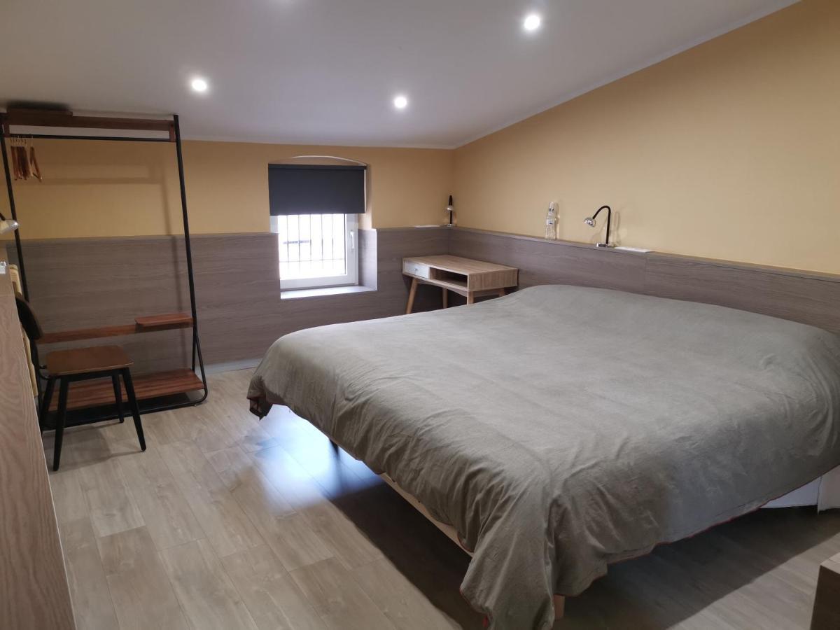 Cal Duran Bed & Breakfast Esparreguera Eksteriør bilde